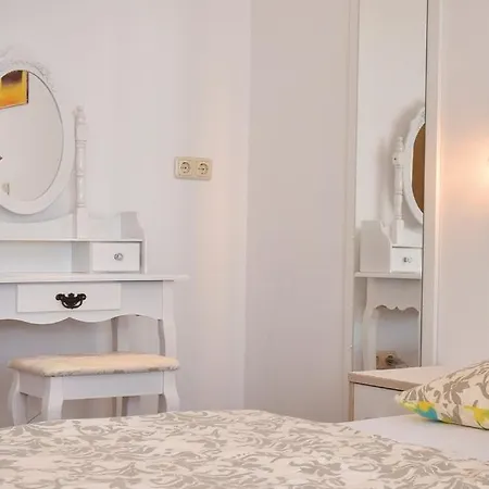 Anči Aparthotel