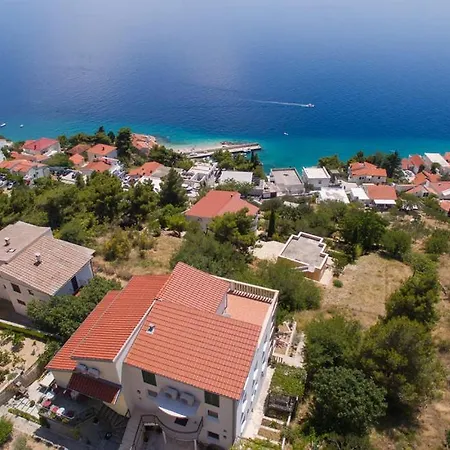 Anci Aparthotel *