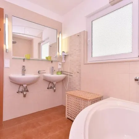 Anci Lägenhetshotell