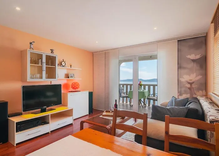 Anci Ξενοδοχείο με διαμερίσματα 4*